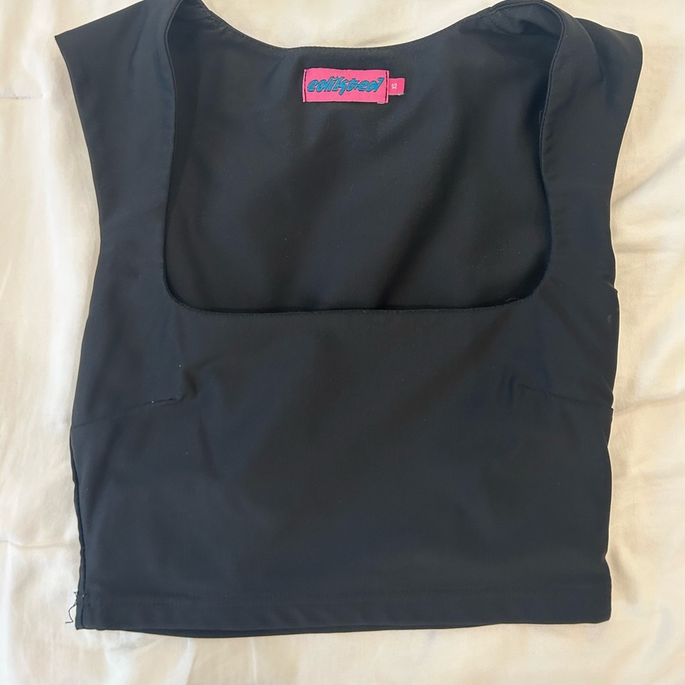 Edikted black crop top